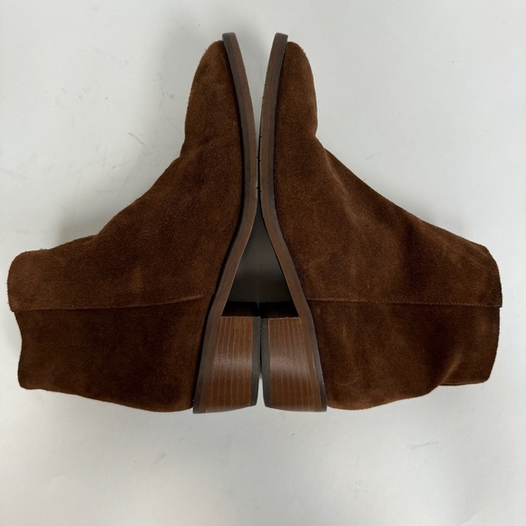 Aquatalia Carisa Bootie Brown Suede Ankle Boots Flat Heel Chestnut Size 8 $450 - Picture 7 of 10